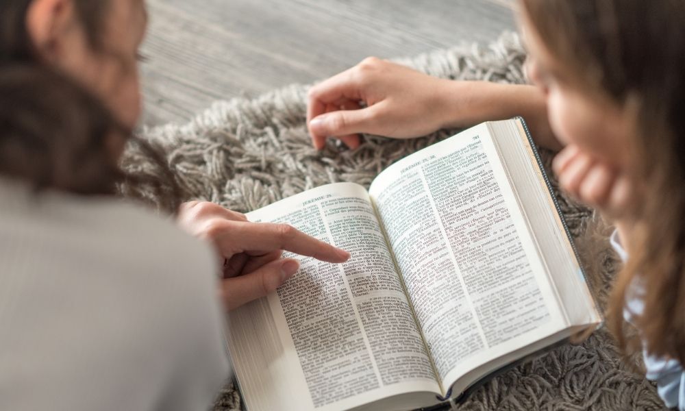 3 Tips to Get Your Children Interested in the Bible