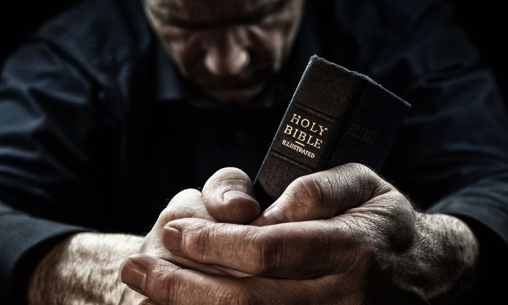 Why Reading the Bible Helps Improve Our Faith