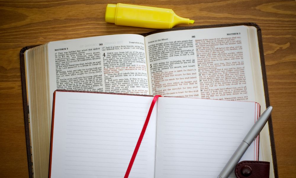 Do Colors Have Any Significance in the Bible?
