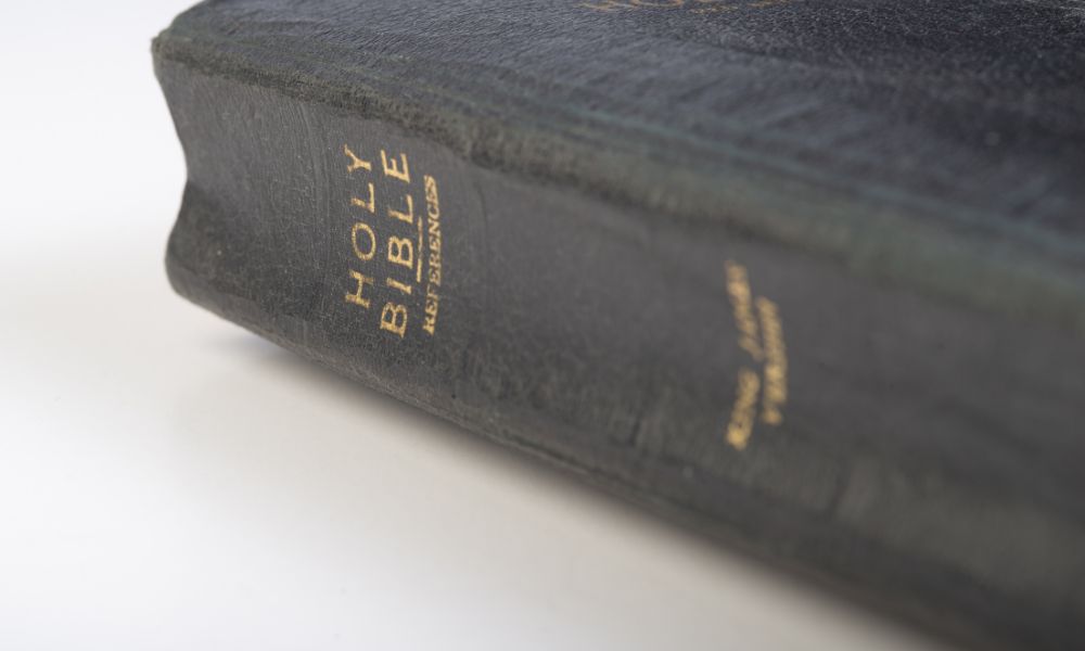 What To Know About Different Types of Bible Covers