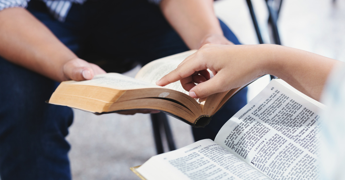 The Difference Between Bible Reading and Bible Study